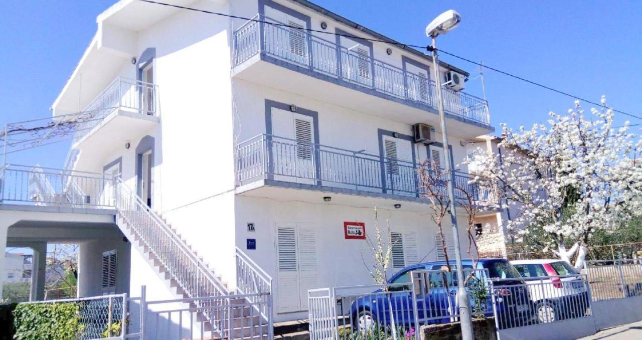Apartments Ruza Vodice Exterior photo
