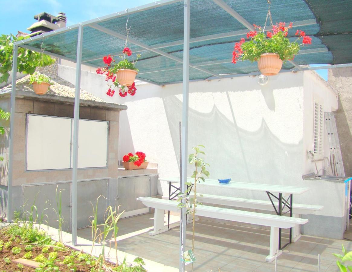 Apartments Ruza Vodice Exterior photo