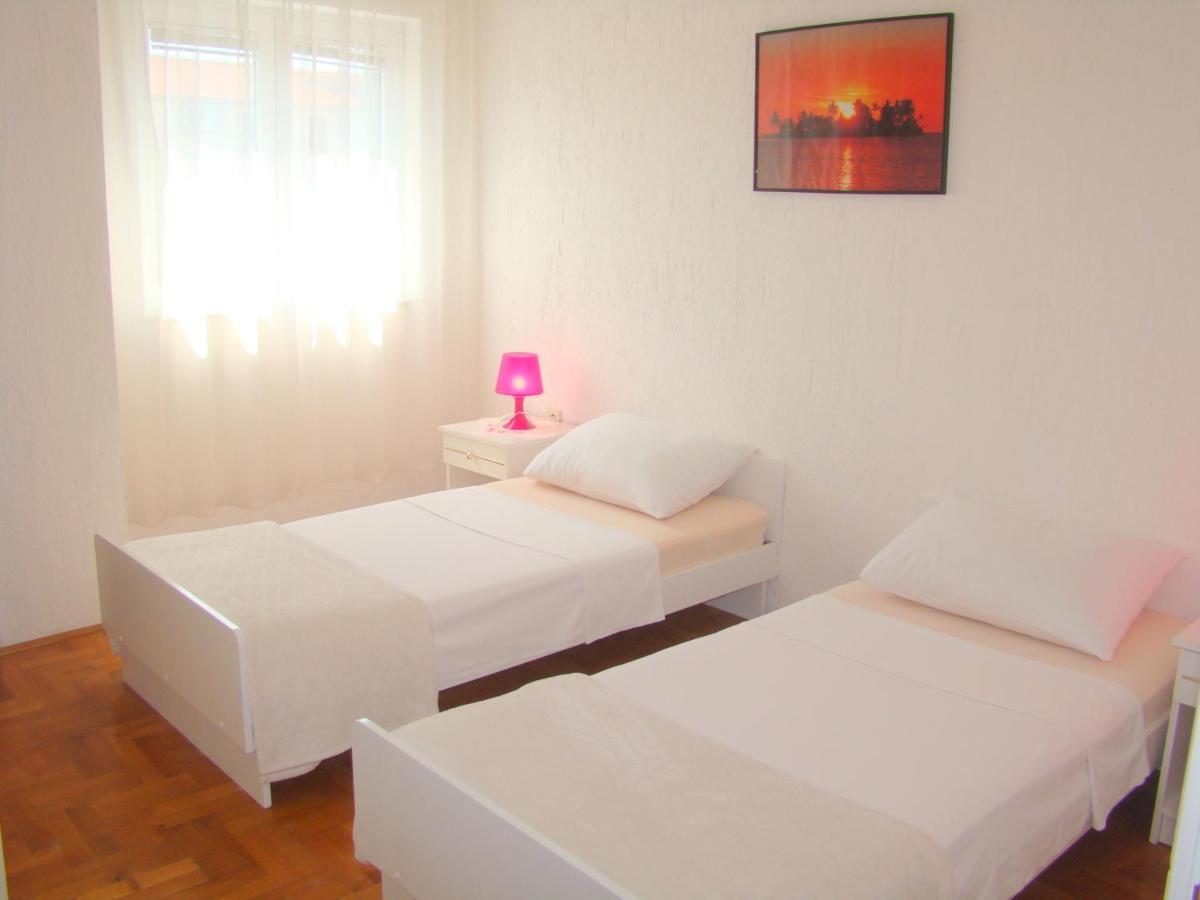 Apartments Ruza Vodice Exterior photo